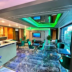 Crowned Hotel Provincia di Istanbul
